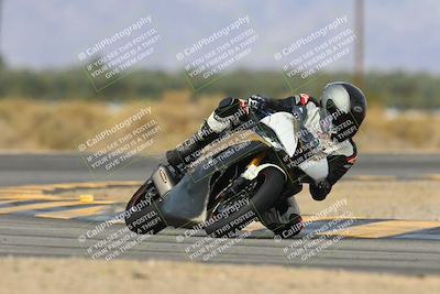 media/Feb-07-2025-CVMA Friday Practice (Fri) [[7034960ba2]]/3-Racer 3-NRS/Session 4 (Turn 16)/